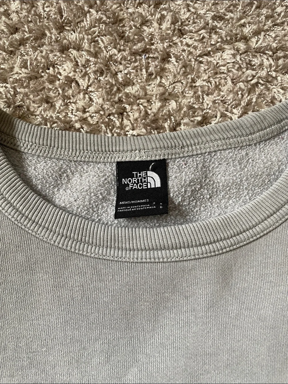 The North Face Men's Light Gray Crewneck Sweatshirt size Large